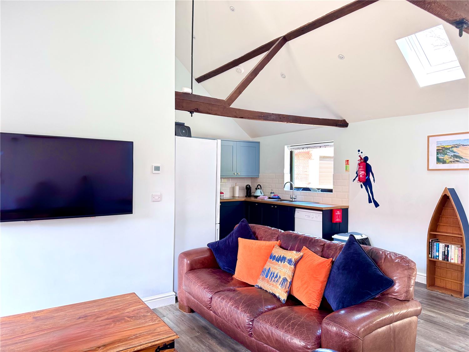 Spacious open plan living with fully equipped kitchen at dog friendly, Norfolk Broads holiday cottage for 6